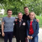 Общественная организация “Вся Украина” навестила,поздравила всех ветеранов с праздником Великой Победы! Помним и не забудем.